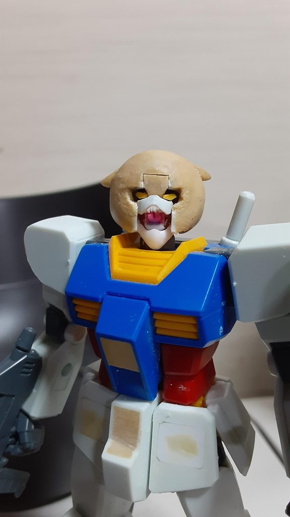 アップにするとちょっと恐いです(汗)