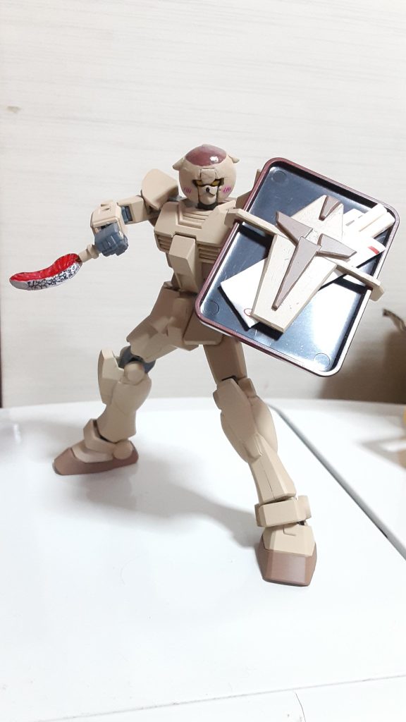 鮭の切り身ナイフ、おてもと手裏剣、おぼんシールドで装備も充実してます(笑)