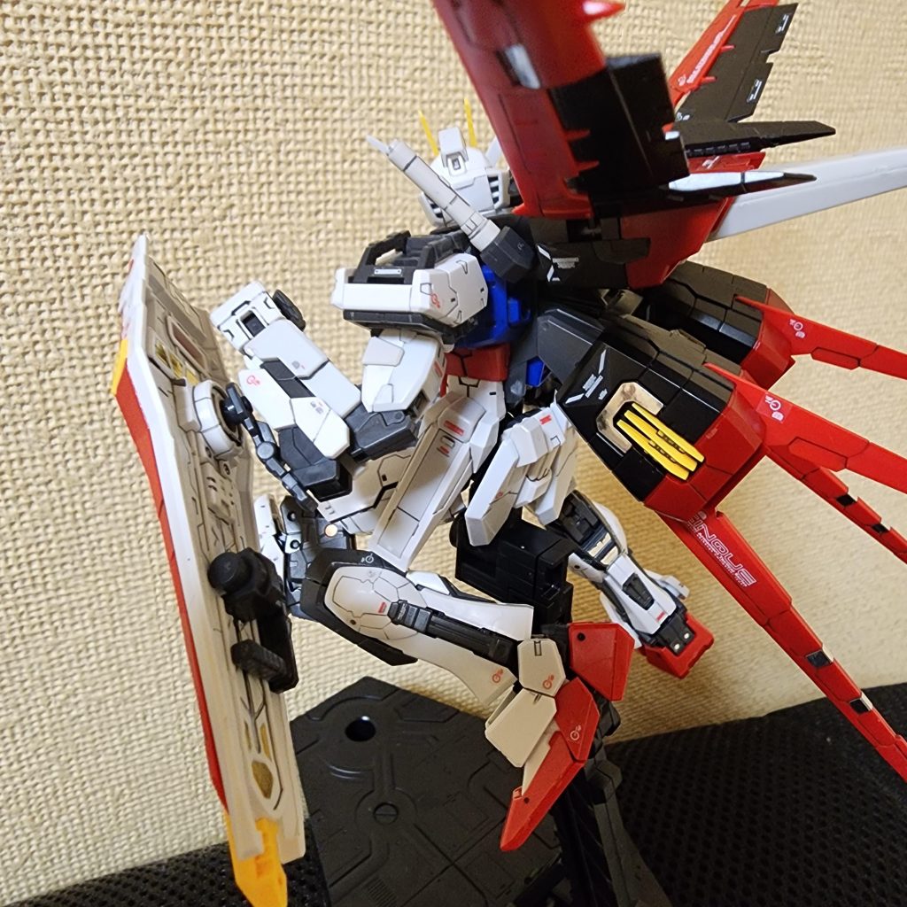 RG エールストライクガンダム–4枚目/制作者：やきそばプリン