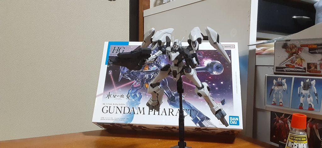 ウェザリングは、以前から試そうと思ってたパステルクレヨンを筆に付けてパサパサやってみたんですが、なかなか良い感じになりました。ただこれ艶消しトップコートかけないと多分乗らないですね。