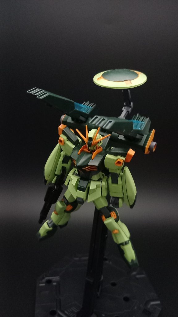 ガンダムリスニル、ガンダム二ョースト–4枚目/制作者：パイルばんかー