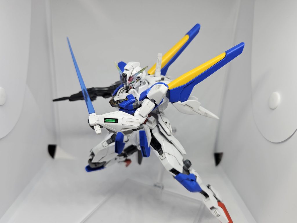 こちらでもアクション。素のキャリバーンがよく動く上にかっこいいのでバシバシ決まります。