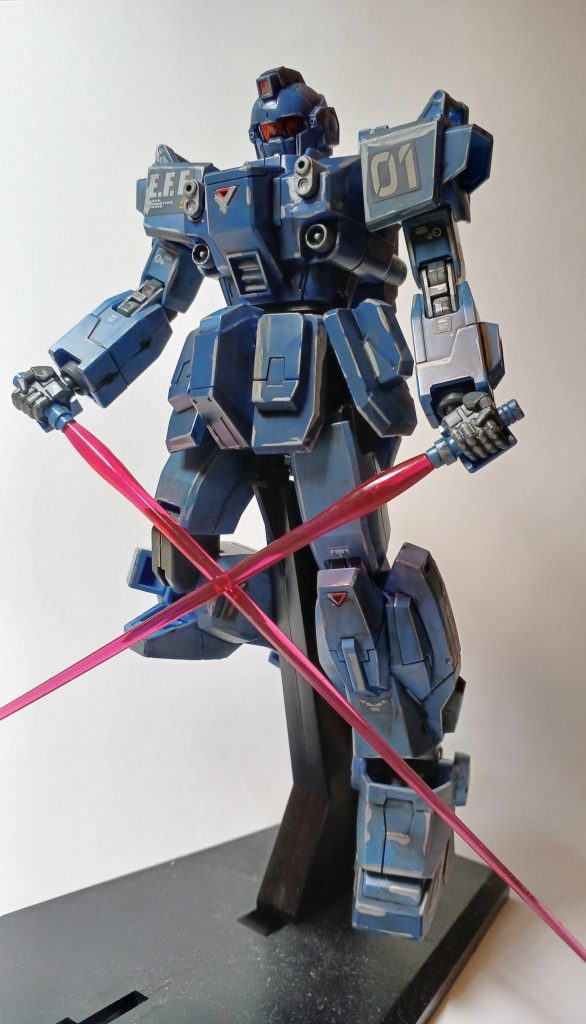 最初に見たときの印象は「え、ジムやん。」って思いましたけど結局のところガンダムらしいですね。ジムの顔したガンダムってこと、なのか？