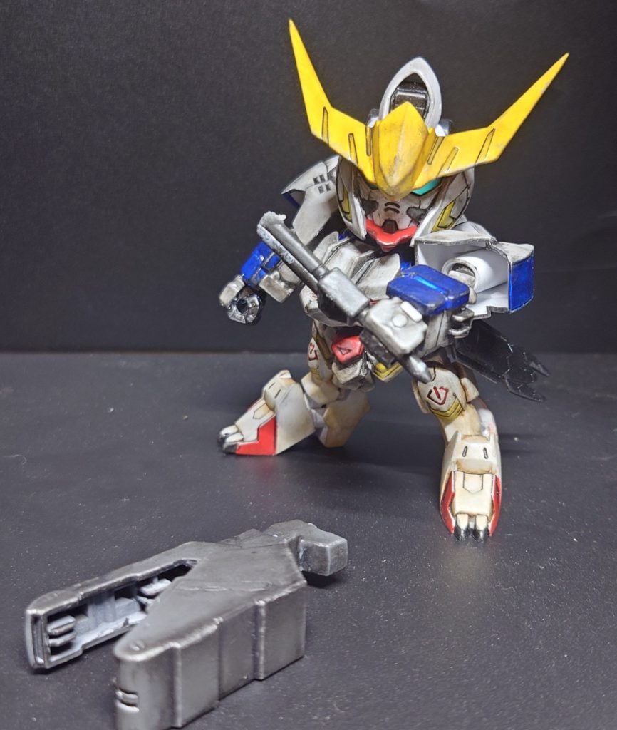 レンチメイスは、撮影中にグレイズアインがぶっ壊して行きました、、許せねぇ