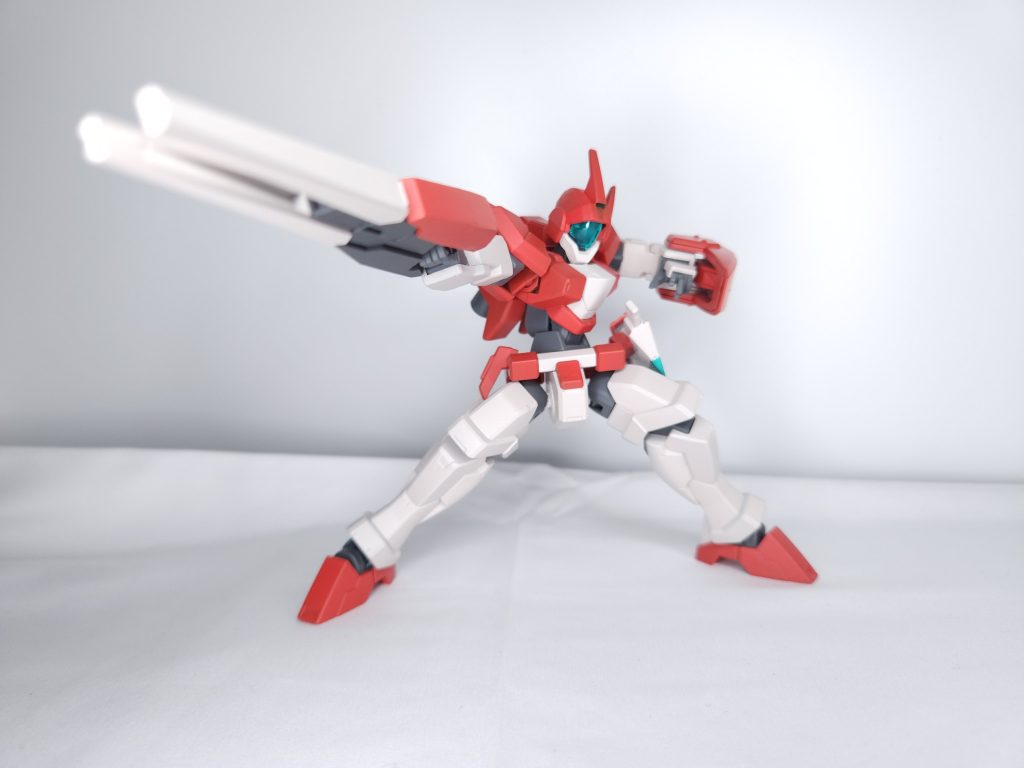 「ドッツライフル」ジェノアスＯカスタムと同形状のドッツライフルになります。出力もＯカスタムと同様になります。