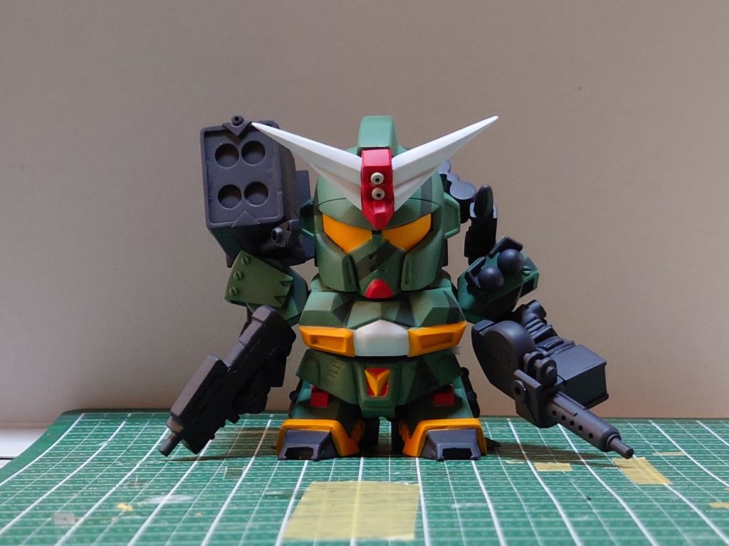 エアブラシで塗装した状態。この後筆塗りで影やハイライト、輪郭線をかきこんでいます。