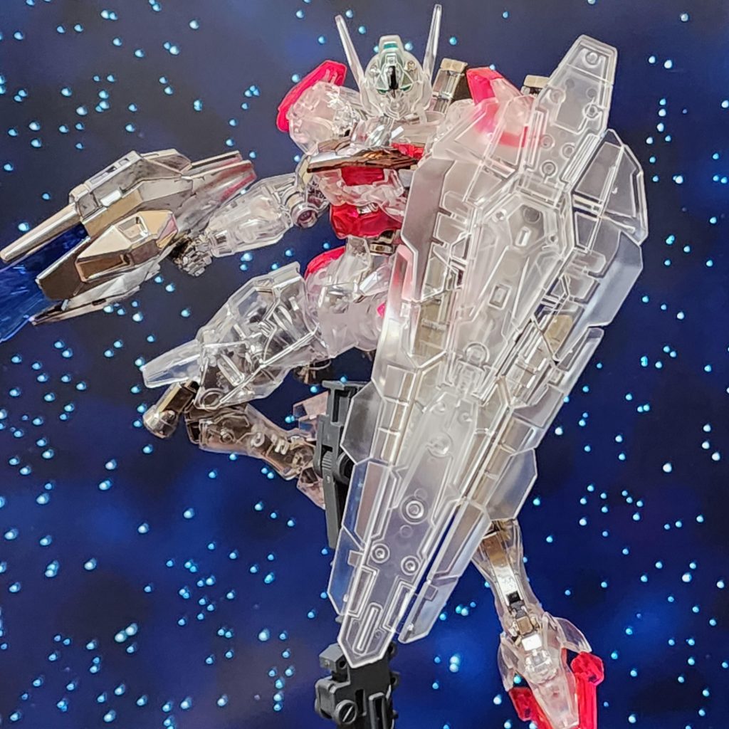 クリアカラーから透ける内装のシルバーがお気に入り