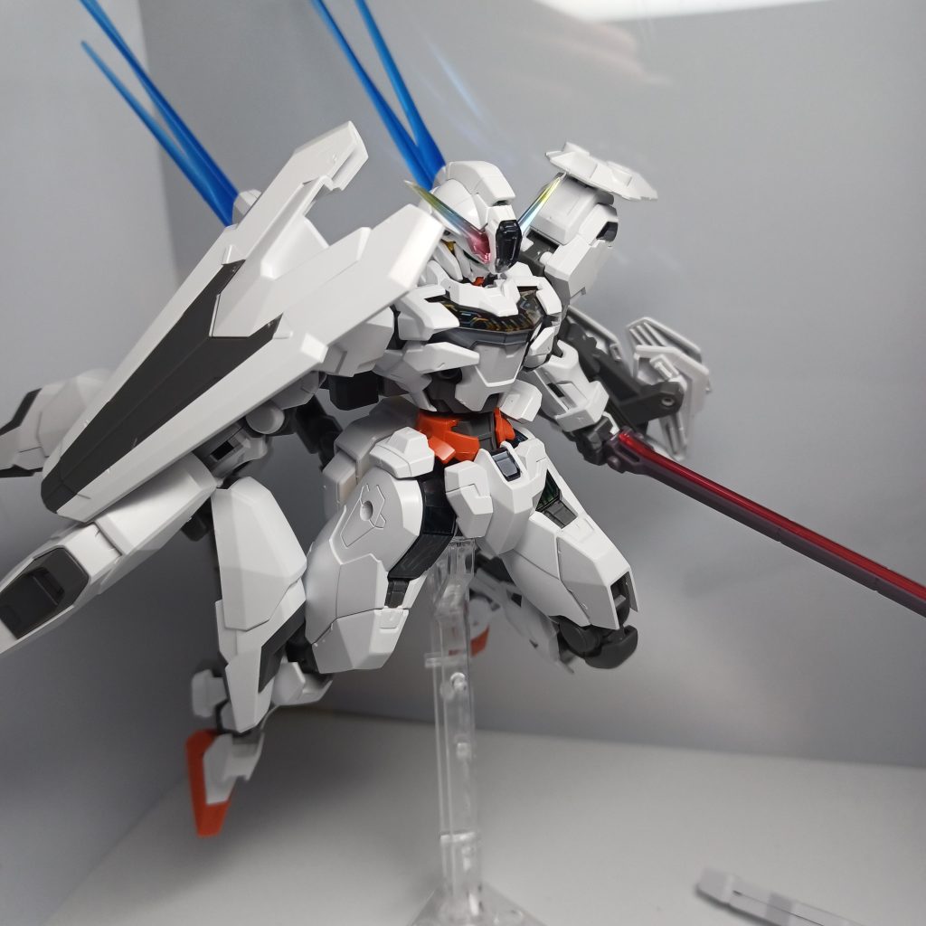 これはどっかから奪った剣です。