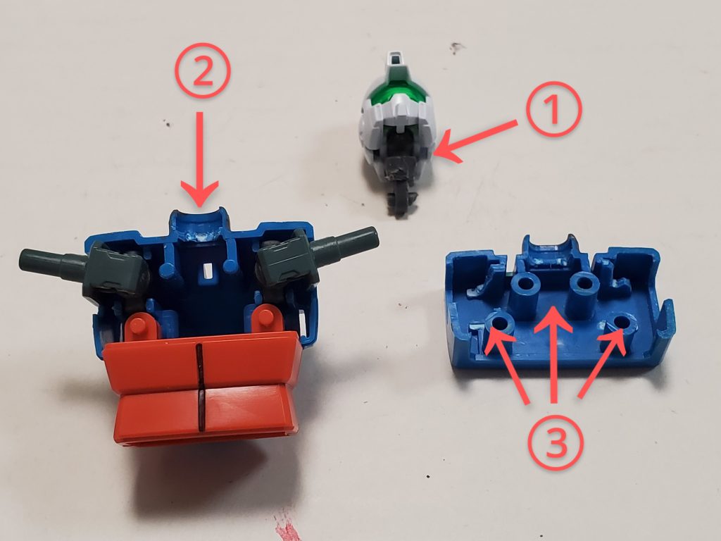 今回の制作最大のポイント～🤩①ガンダム上半身パーツにジム頭をそのまま付けると浮いた感じになってしまうので、今回は首ポリキャップを削って凹凸をなくして真っ直ぐ入るよう調整👍②首ポリキャップがすんなり入るよう首内部も削り入り易いようにしてます😌✨③ガンダムの肩パーツは前後左右動く機能を持っているのに内部に上下↕️を固定している部分があるので、それを排除✂️✨これで肩が↕️するようにしました😊