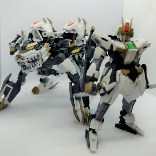 白虎式＋バイフーアーマー