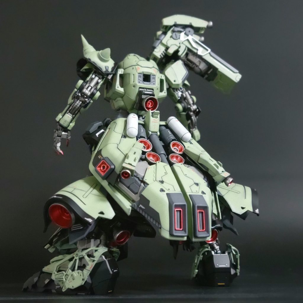 非武装 後ろ側バックパックで隠れるとこも塗り分けてます。ほんとはもっと動かしてポージングさせたいんですけど塗装ハゲが…GBWCが終わればまた写真追加したいと思います。11/7追記1次予選通過で2次予選は通過できませんでしたが、良い経験になったと思います。なのでレッツポージング！