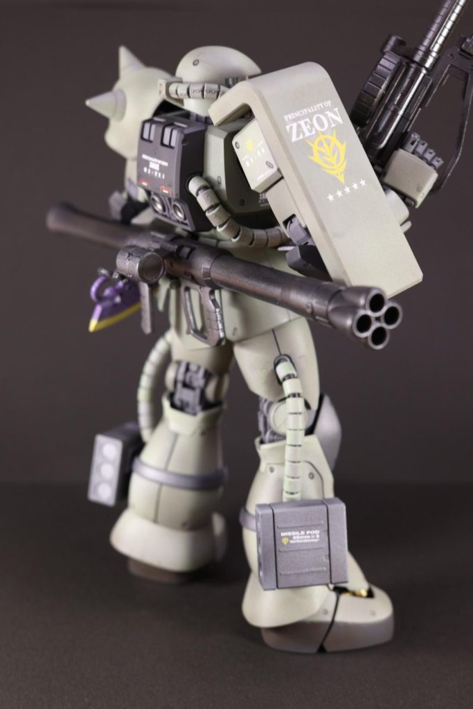 接地する足裏あたりはさすがにウェザリングしましたが他はほとんどやってないので新品感あります 降下作戦時にHLVから降りたてみたいなイメージ