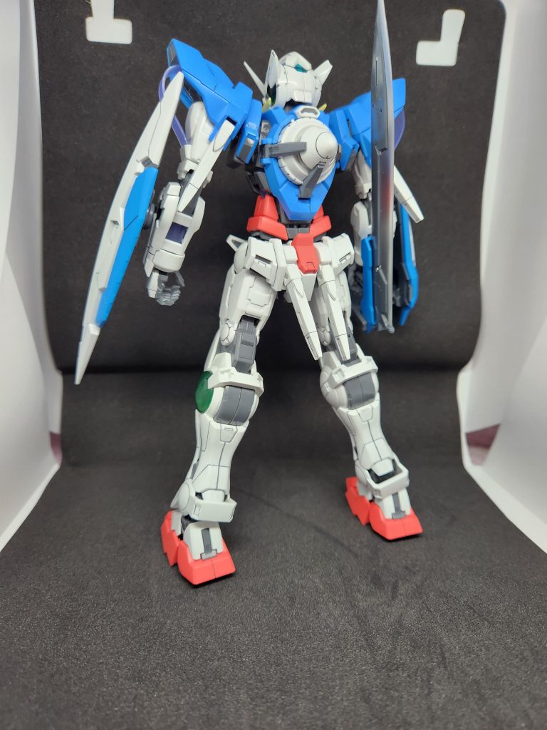 エクシアは後ろ姿のほうがカッコいい気がします！GNソードが迫力あるので....自分だけかも....見ていただきありがとうございます‼️