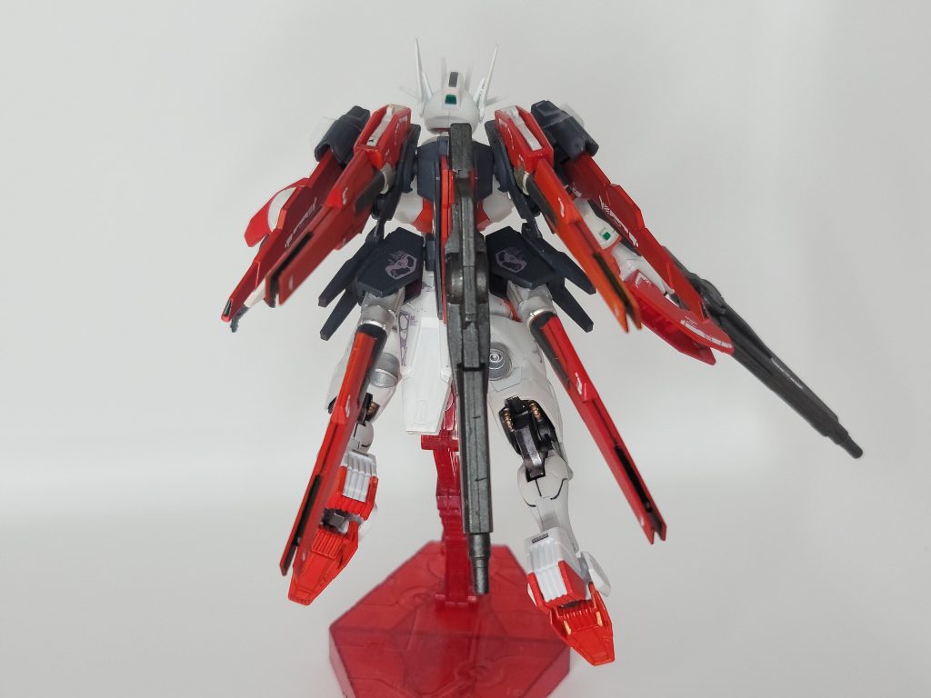 予備のライフルはただハマっているだけです