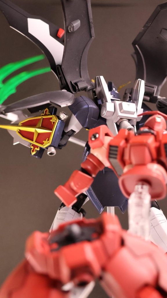 「人形ごときにナメられてガンダムのパイロットがナメられてたまるかッ!」