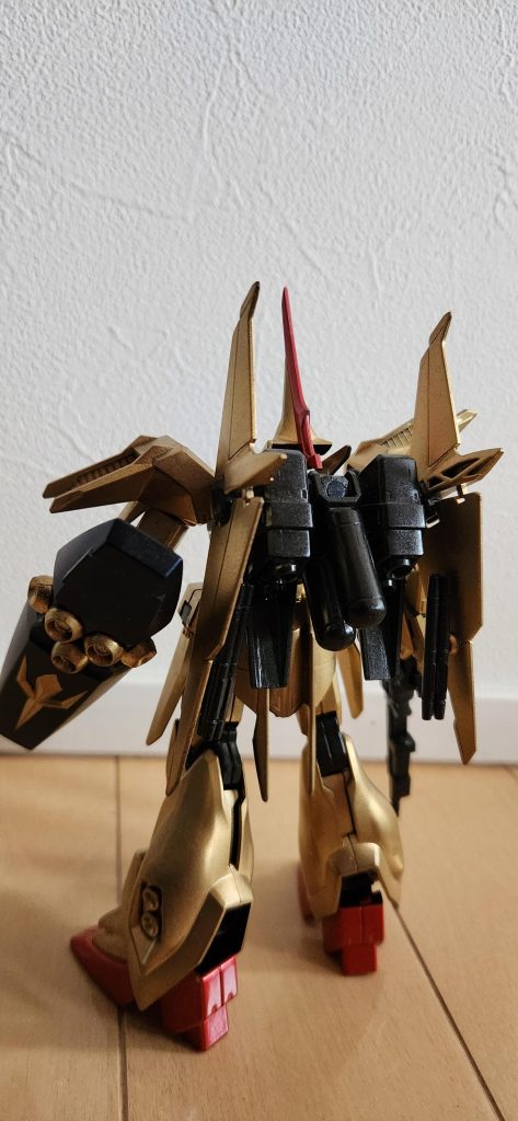 背中のバインダー辺りなんか特に