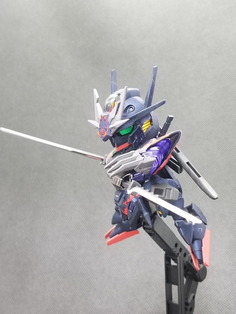 二刀流、別角度から。やっぱ両手持ちはめっちゃカッコいいですね～✨