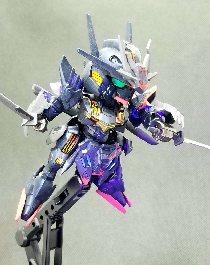 こちらはサムネ元ショットです。SDなので肘、膝が動かない分、ポージングが限られますが結構決まってくれました👍