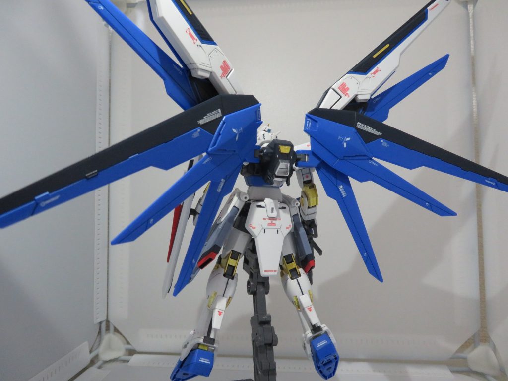 HGCE フリーダムガンダム–4枚目/制作者：らり～