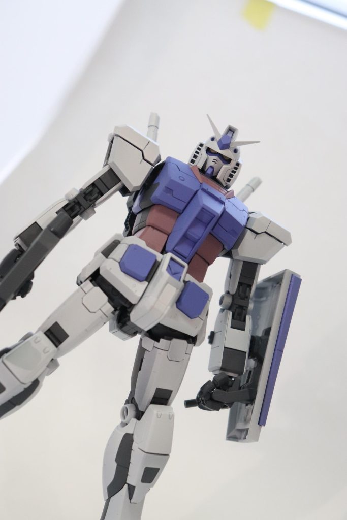 カッコ良すぎて撮影時不気味な笑いが止まりませんでした。