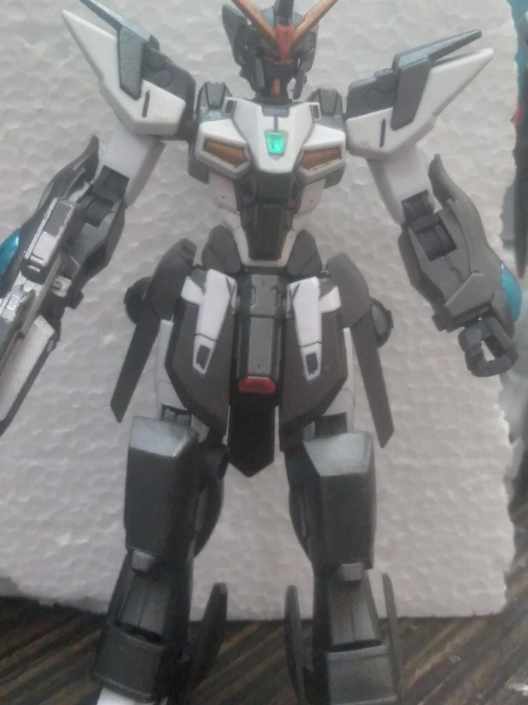 Next up, I repainted my Geminass Unit 01 custom