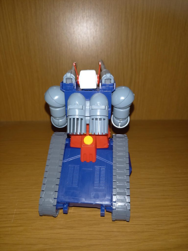 そして後ろ向きのガンタンク!最初ブースト出来ることに驚きましたねwまさかタンクがブーストなんてエンジンがもたないでしょって思いながらですねw