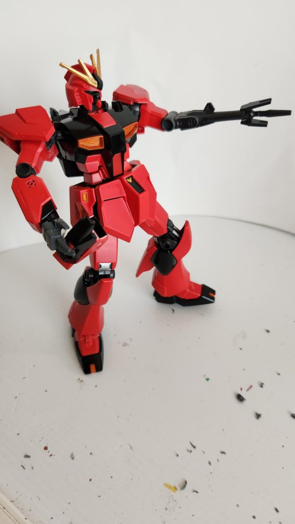 サイコガンを持つガンダム–3枚目/制作者：アイアンビリー