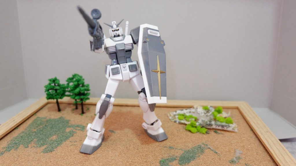 ビーム・ライフルを構えて