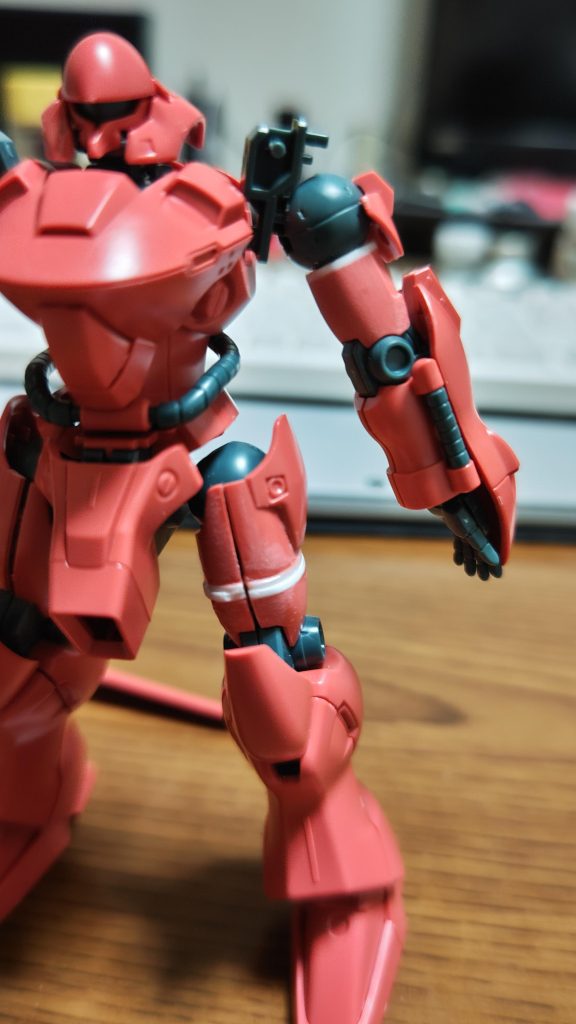 太ももが少し短く感じたので延長。手とのバランスも悪くなりそうだったのでこちらも少し延長してます。