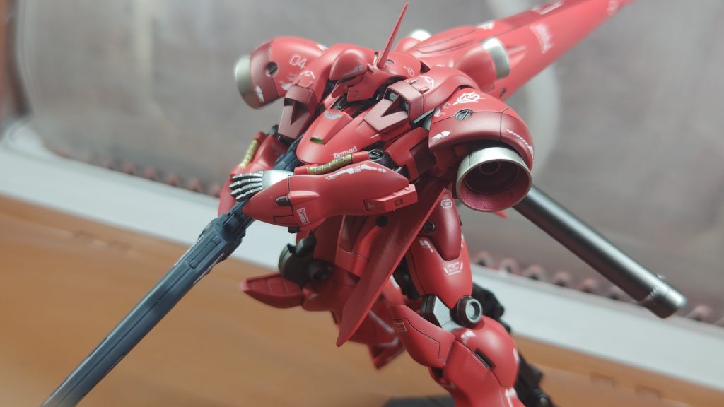 シュツルム・ブースターメチャクチャカッコいいです!ちゃんとバーニアの中も塗り分けしてます♪