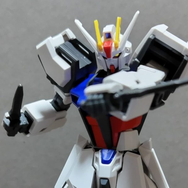 素トライクガンダムたん