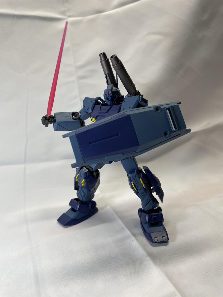 格闘戦の時に使用する武器を何にするか迷いましたが、普通のビームサーベルにしました。(ていうかツインビームスピア無くした笑笑)