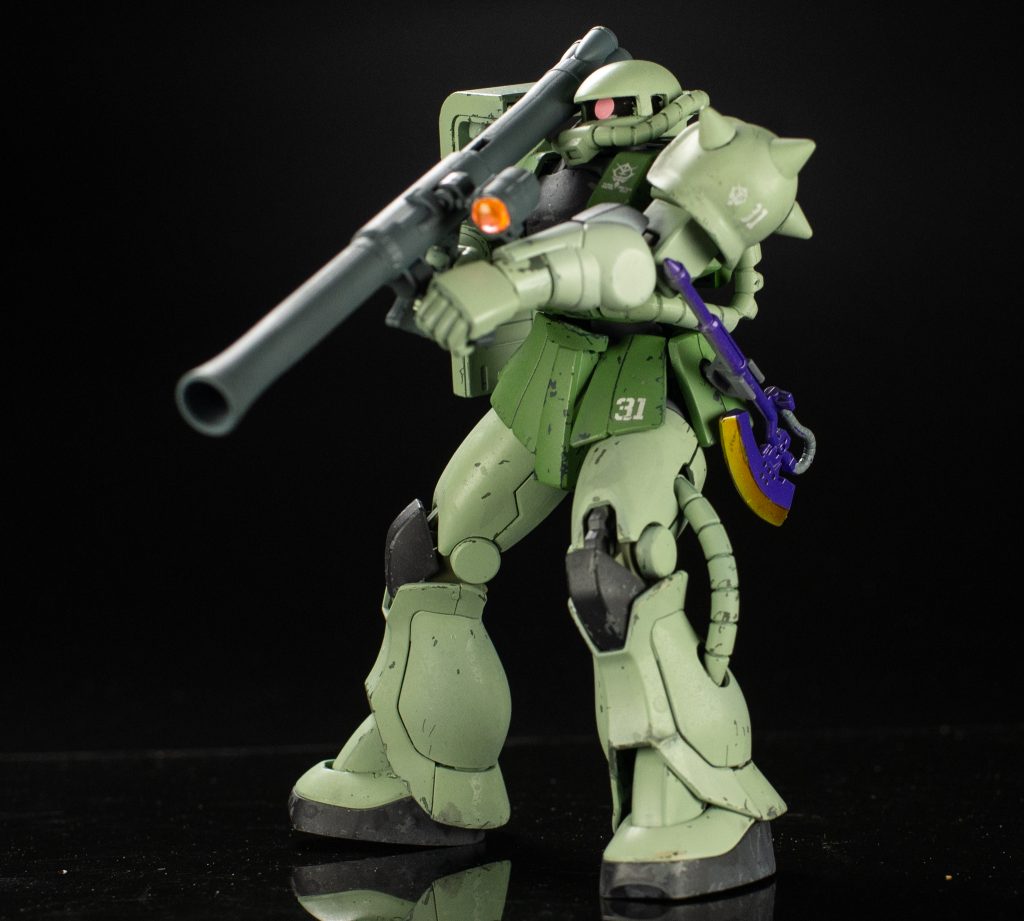 アクションポーズも決まるので、いいリメイクだと思いますが、関節が外れやすいので、マシンガンは上手く構えて写真がとれませんでした