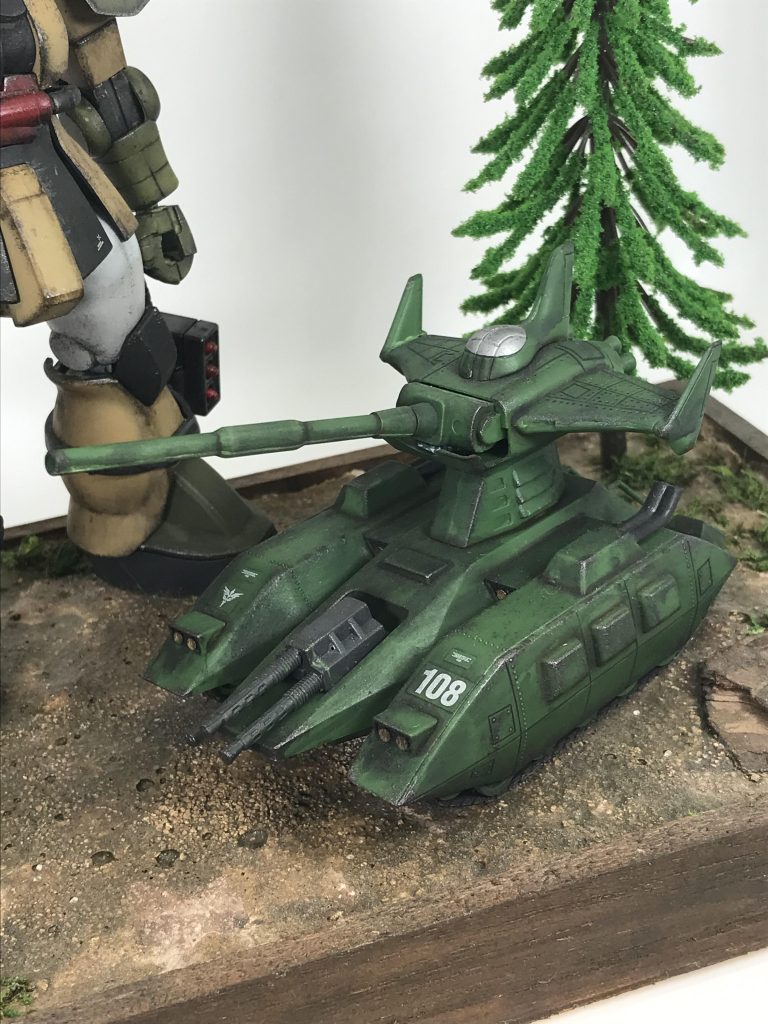 マゼラアタック最高ですねミリタリーマニア(戦車好き)にはたまらない機体ではないでしょうか!しかも旧キットだから安い!今はなかなか手に入り難いのが欠点でしょうか…