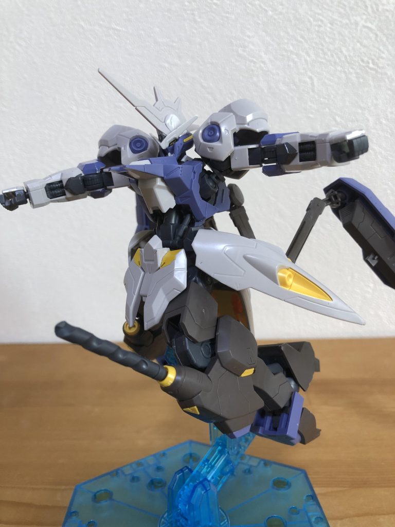 ドリルニー。なんか面白いポーズになってしまった。