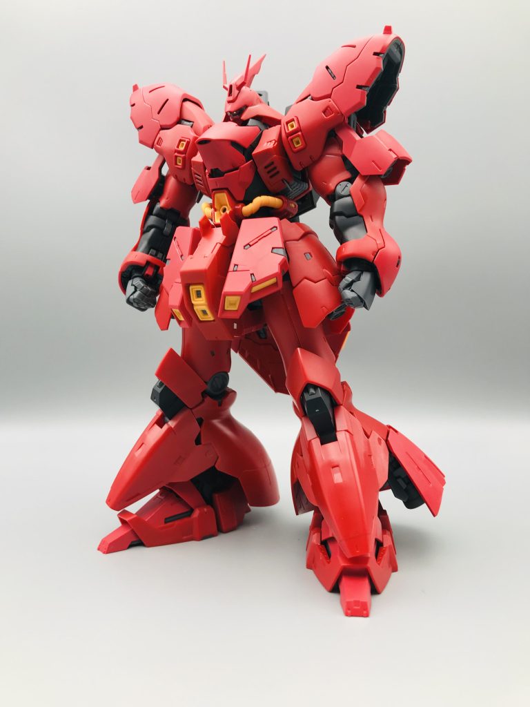 素組み。RGは自身3体目ですが、やっぱり部品多いですね。