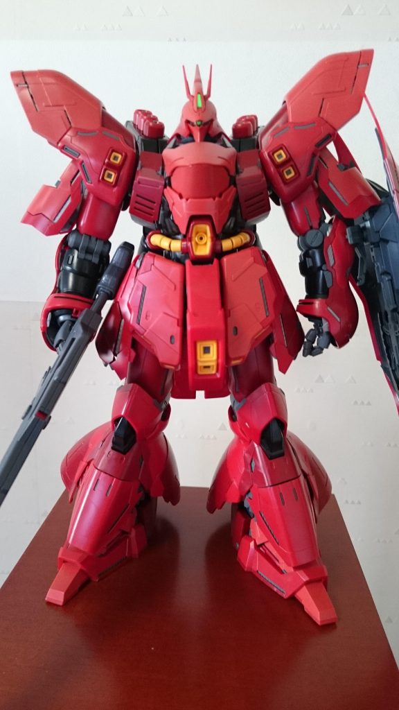 正面から。デカいです(^^ゞ