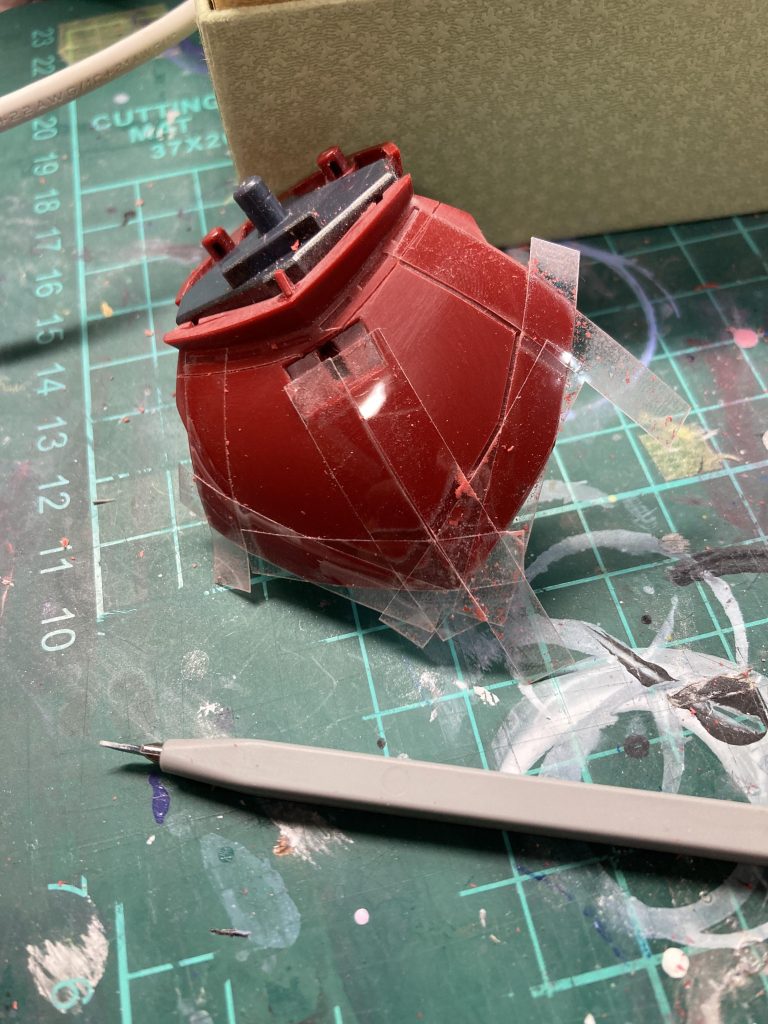 スジボリは0.5㎜、0.2㎜のタガネを組み合わせ変化をつけてみました。