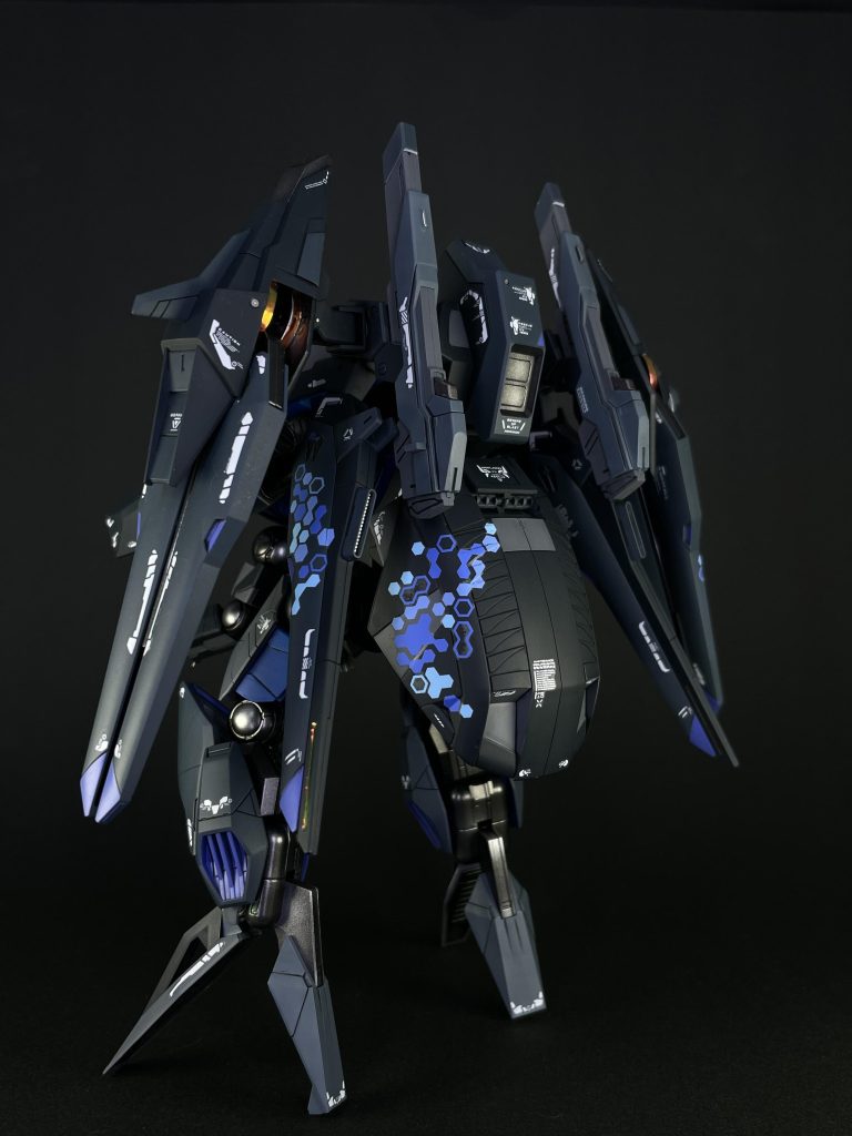 バックのボリュームが個人的に好き。今では貴重なアメスト使用。