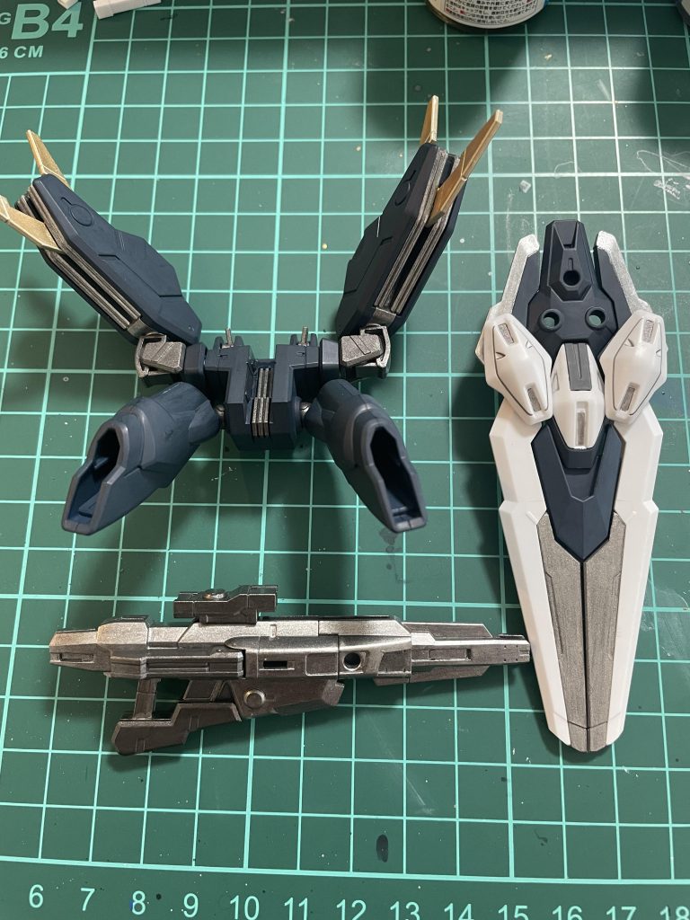 装備類若干追加で塗装しました