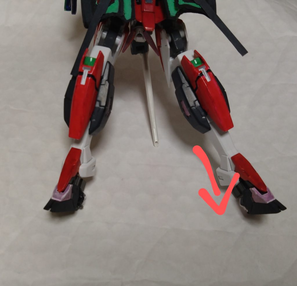 リベロはハルートの脚を使用している為、脚の長さを伸ばすことが可能です。