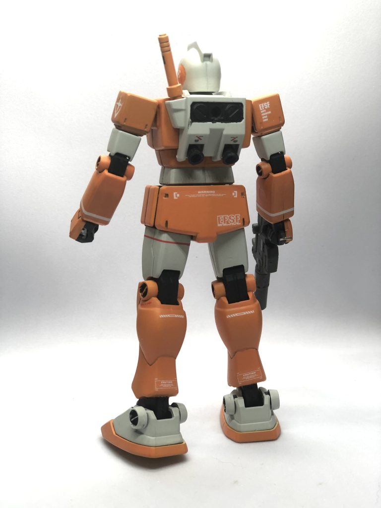 ビームサーベルのグリップは…考えないようにしました。面倒なんだもの（笑）