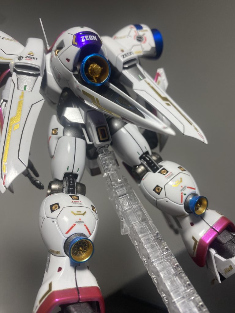 コレが後ろです。