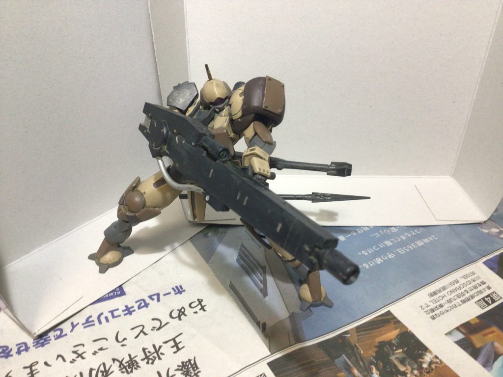 ロングレンジ・ビームキャノンスペーシアンのMSから無傷で鹵獲したもの。長射程武器は自軍の損害を抑えられるため、重宝されている。