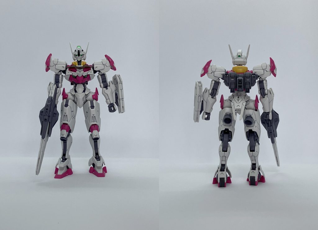 ガンダムグローア。ルブリスのレプリカを改修した機体という設定。改造箇所はバックパックをドッキング用にしたくらいで、ほぼキットのままです。カラーはエアリアルホワイト、ルブリスピンク、ルブリスグレーなど。