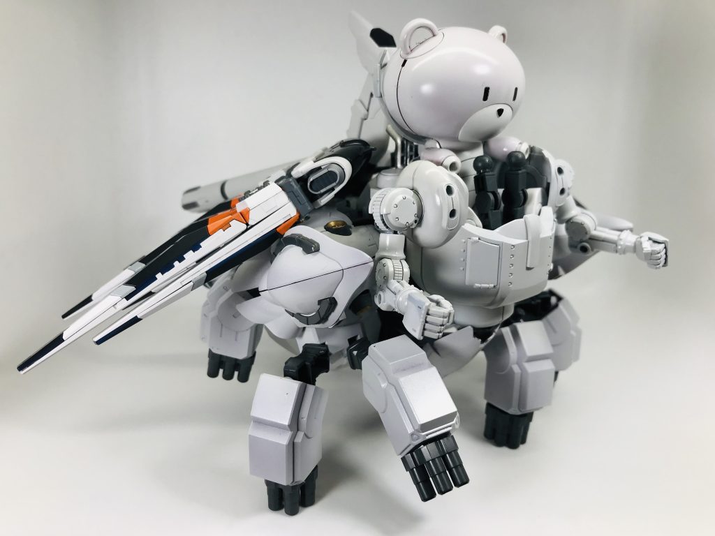 最後にイメージ作りの段階過去作のモビルハロとSDネオジオングを使用して作製しましたが…久々の新作でなかなかラブリーな未来の兵器?が完成したのではないかと…🙄SDネオジオングが手に入らないので…過去作のネオジオングを犠牲にしてしまったぜよ😭https://gumpla.jp/sd/1232172