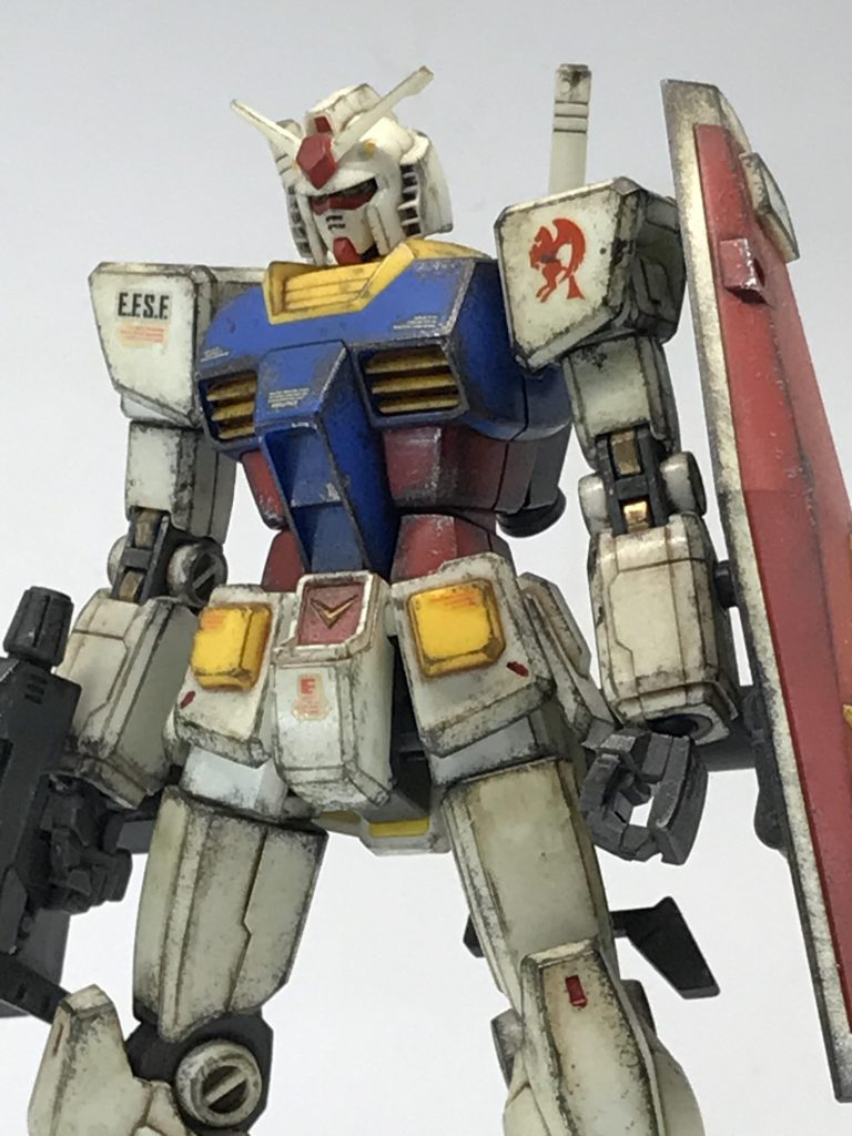 そもそもMSは錆びないとか、そんなに汚れないのでリアルじゃないとかの話も稀に聞きますが…MS自体リアルな兵器ではなく架空の兵器なので…見た目がカッコよくなればべつに錆ても良いのではないでしょうか?🙄はい、こんなこと書いてますが…綺麗な塗装が苦手な私のただの僻みでした😨(笑)でも…私はやっぱり08小隊やイグルーの重力戦線ような、泥臭い陸戦がメインのガンダム作品が一番好きですね😆おまけ