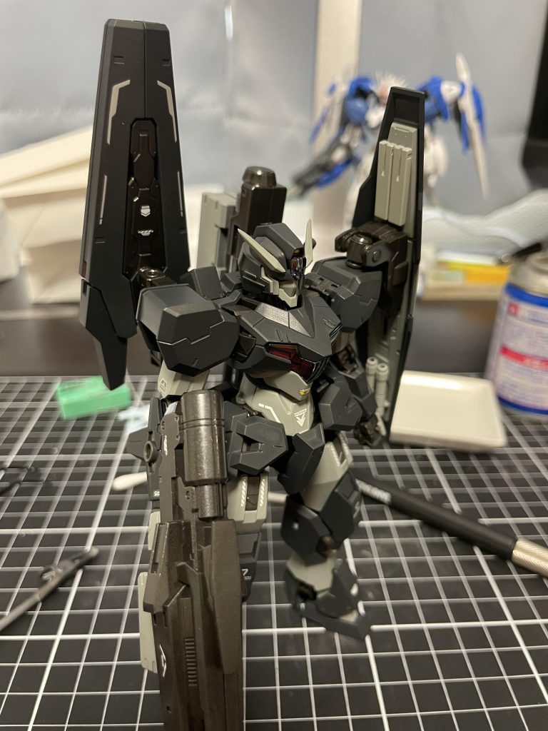 ネオドイツのアレも嫌いじゃないし、ツートンカラーがおさまりよく仕上がったと思います。