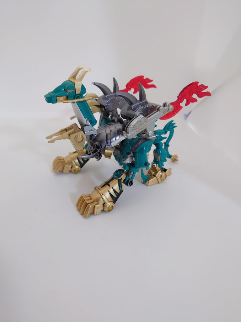 聖獣モード『麒麟の姿』今回もバッチリ可変機に仕上げてあります。