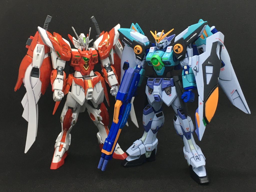 過去作でバリエーションキットのウイングガンダムゼロアルティメットフェーダーと。似ているのは全体のシルエットだけで完全に別物ですね。